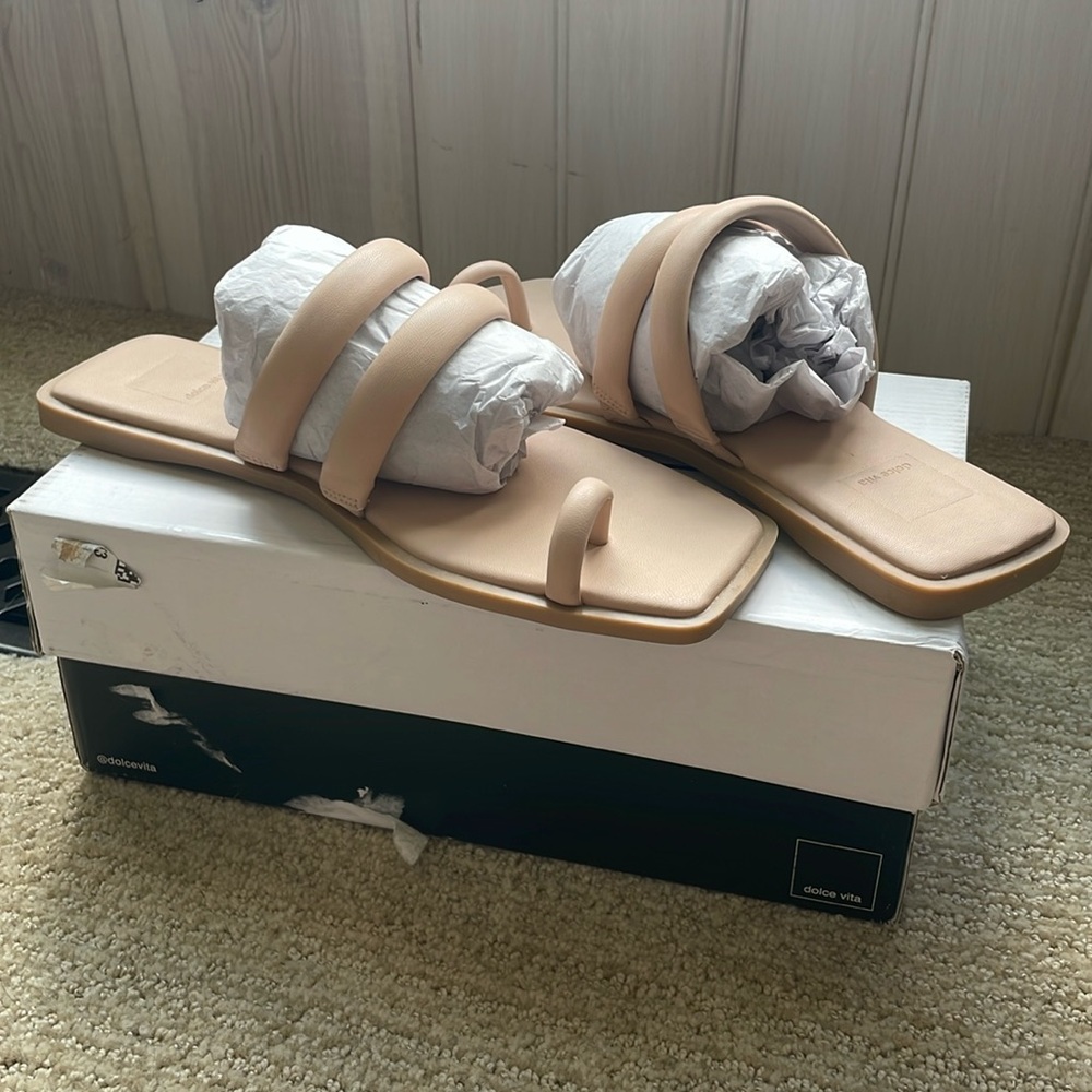 NITB dolce vita nude sandals